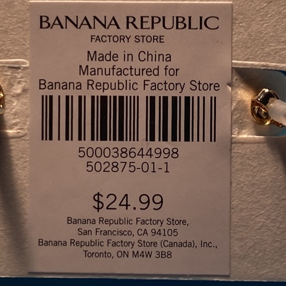 Banana Republic Faux Pearl Earrings - Picture 6 of 6